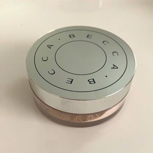 Becca Cosmetics Translucent Setting Powder
